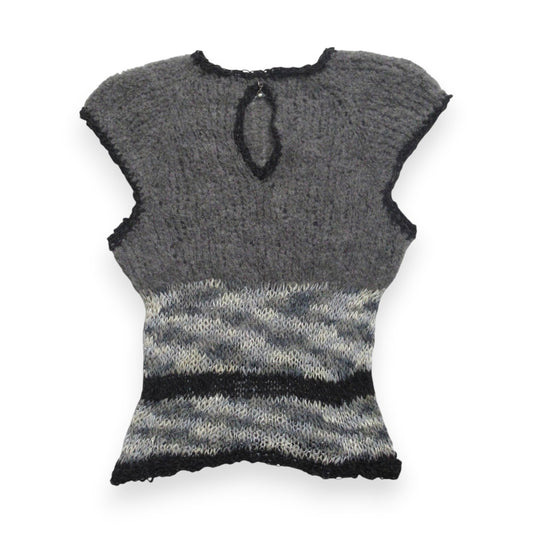 NoMachine Grey Keyhole With Pearl Charm