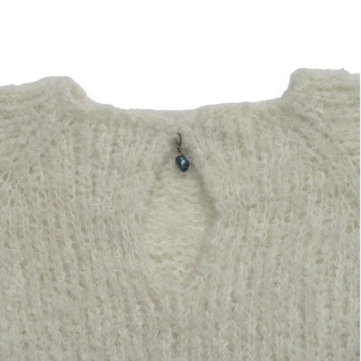 NoMachine White Bouclé Keyhole With Pearl Charm