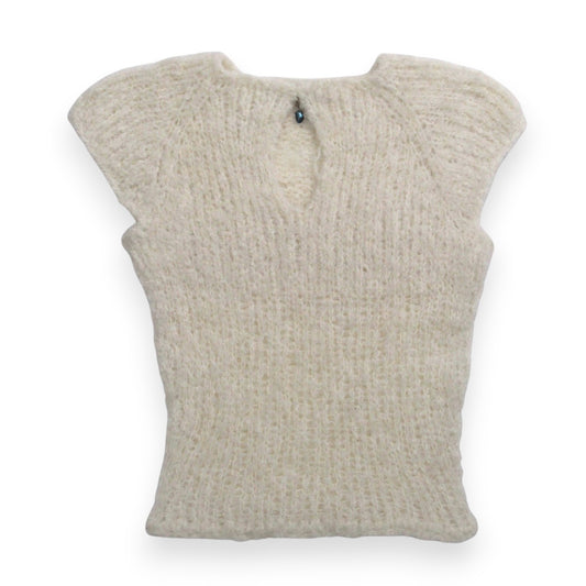 NoMachine White Bouclé Keyhole With Pearl Charm